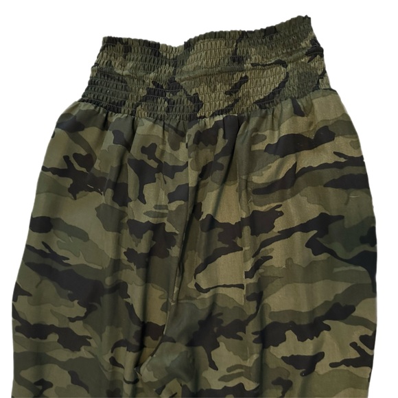 WAYF camo pants - Picture 5 of 8